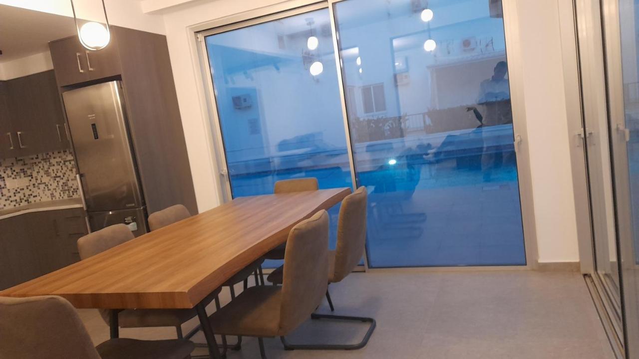 Sky Apartment On The Pool Ayia Napa Esterno foto