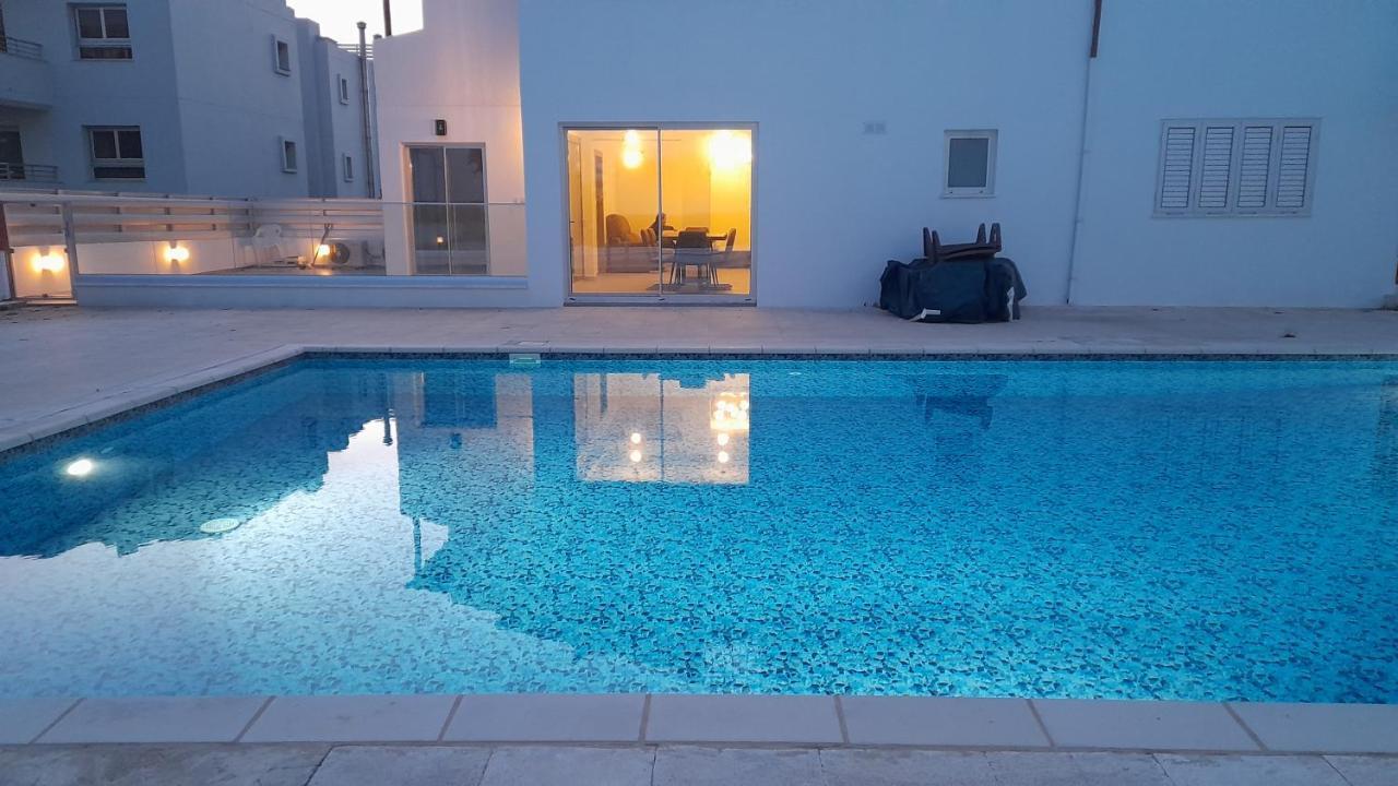 Sky Apartment On The Pool Ayia Napa Esterno foto